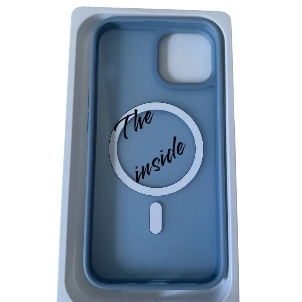 Miracase iPhone 14 6.1 case with 2 screen protectors!